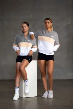 Unit Clothing UNIT Coco Ladies Crew Sweater Best
